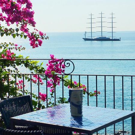 Hotel Palladio Giardini Naxos Eksteriør bilde