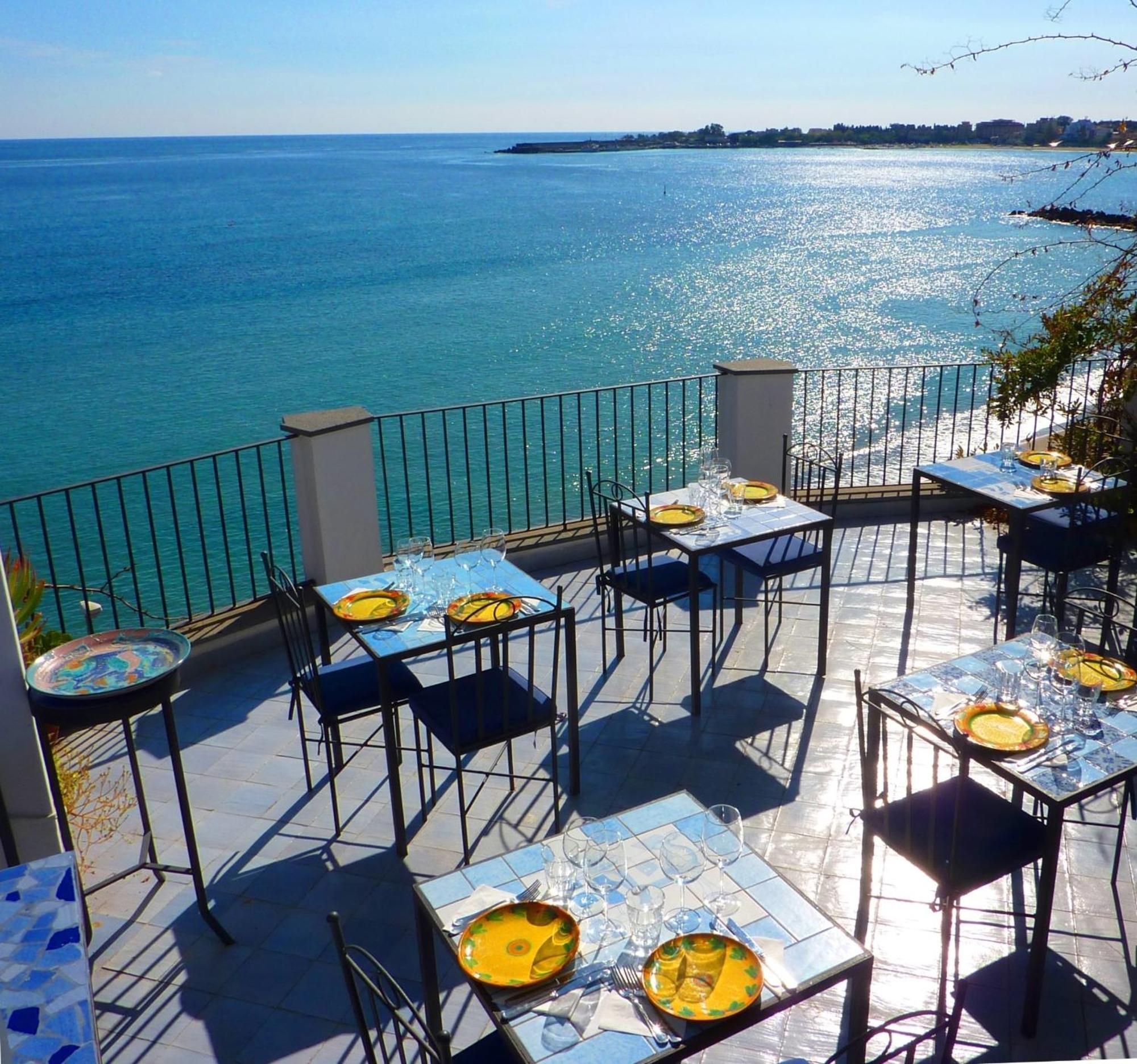 Hotel Palladio Giardini Naxos Eksteriør bilde