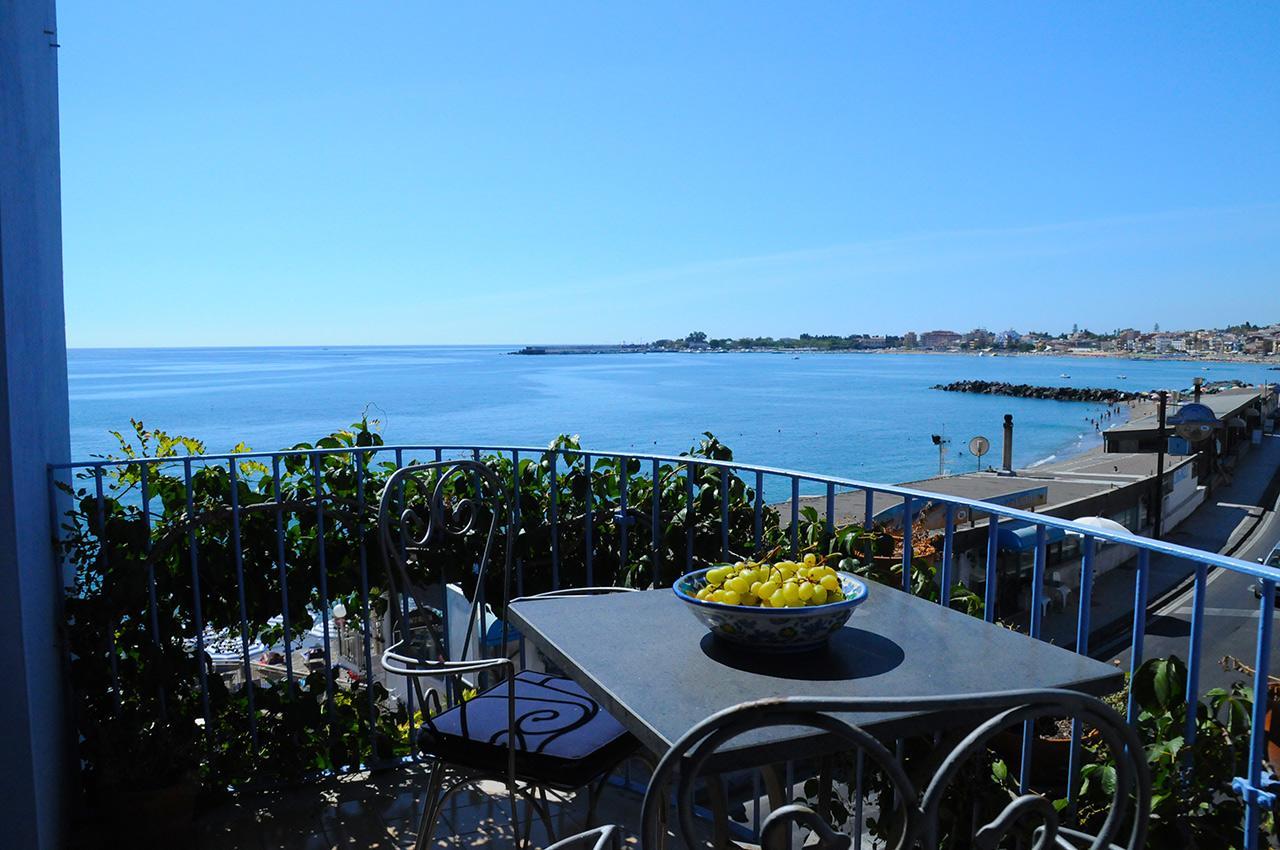 Hotel Palladio Giardini Naxos Eksteriør bilde