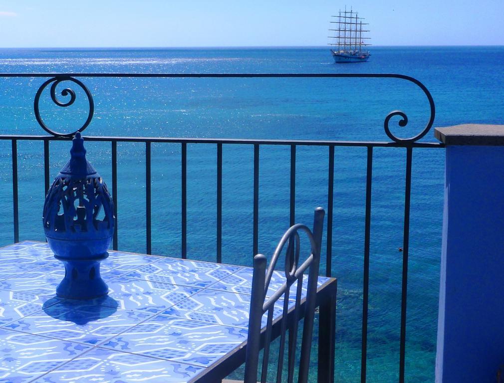 Hotel Palladio Giardini Naxos Eksteriør bilde