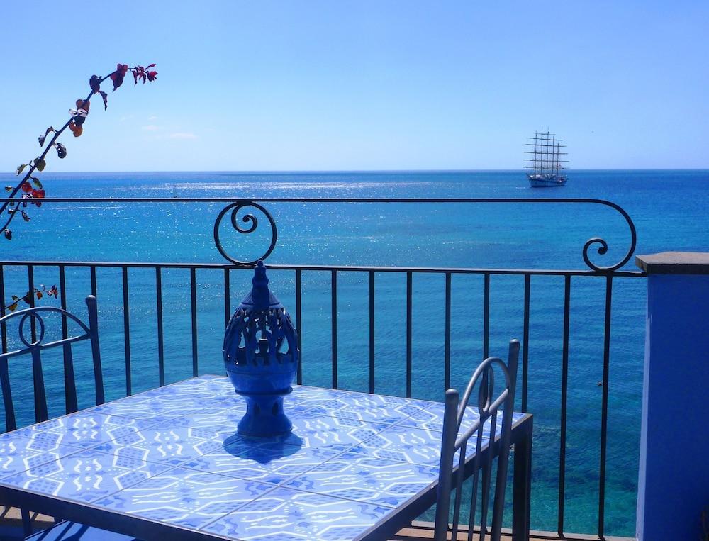 Hotel Palladio Giardini Naxos Eksteriør bilde